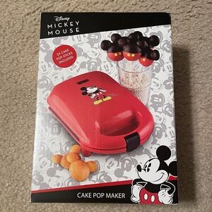 Mickey Mouse Cake Pop Maker